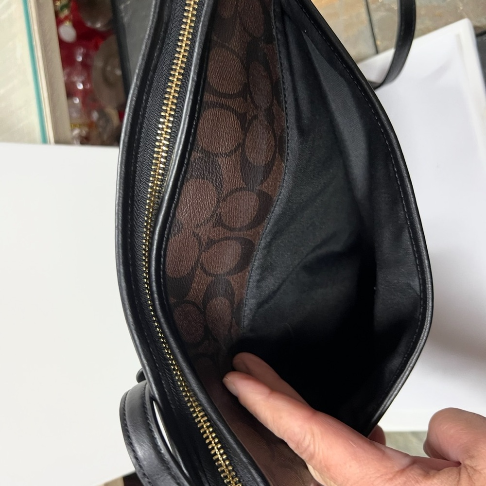 Coach Signature Brown Messenger Bag - Picture 2 of 6